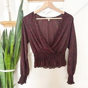 BP Black Red Floral Rose Print Balloon Sleeve Surplice Neck Cropped Top Size M
